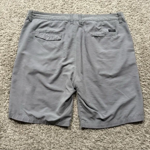 Travis Mathew Men's Golf Shorts SZ 38 Gray Slash Pockets Stretch - Picture 6 of 11